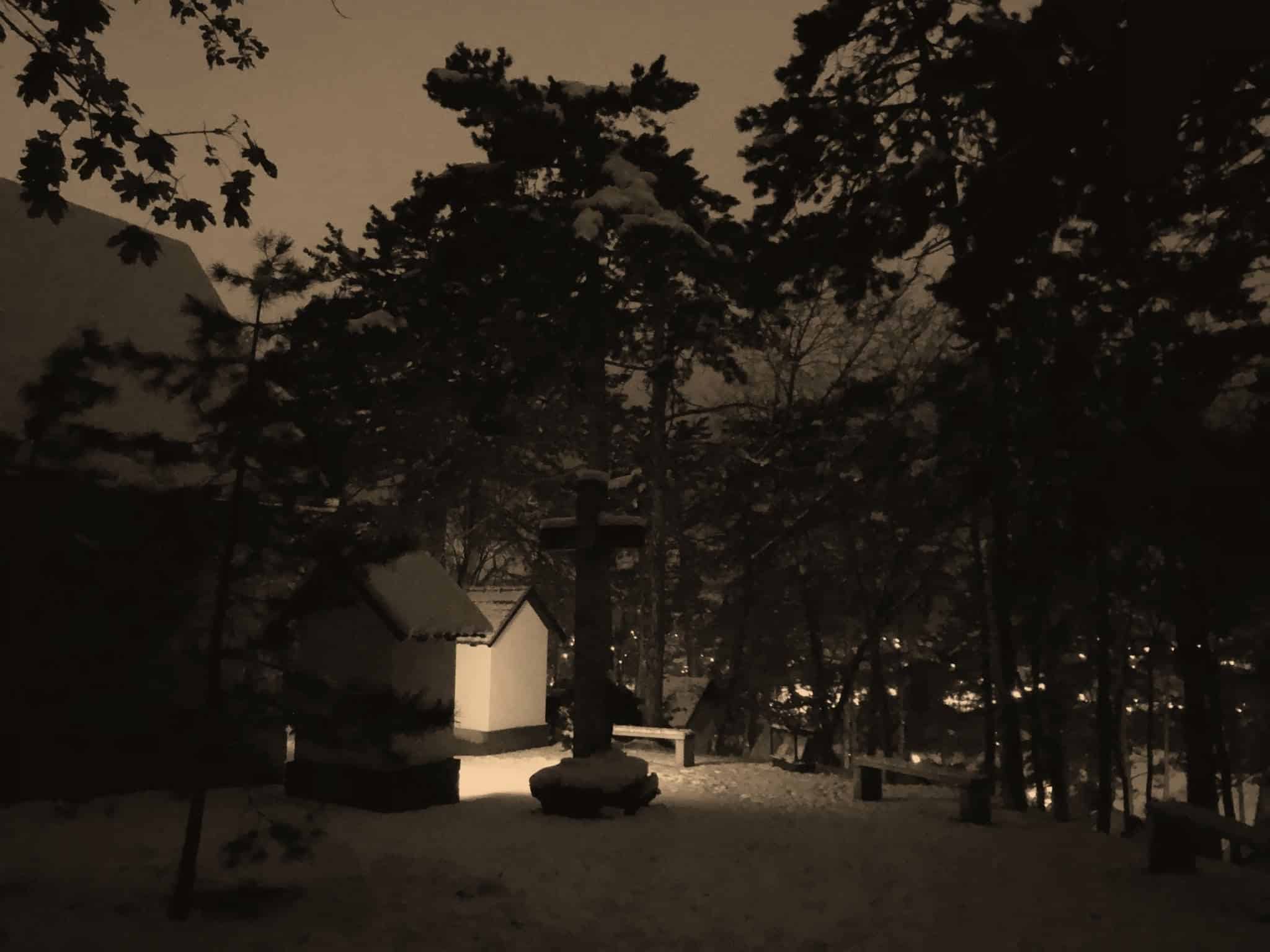 Hidas Bence: És mindent betemet a hó